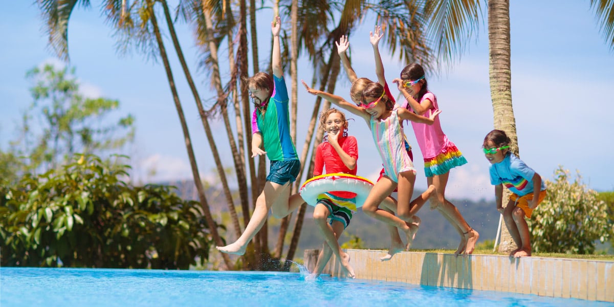 cayro-post-juegos-piscina-1